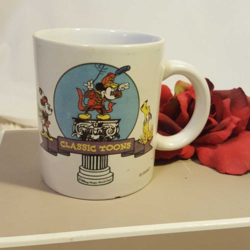 Disney Mug/Cup - Classic Toons.